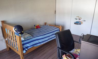 Venta Casa 3 Dormitorios Lanús Oeste Piscina Cocheras