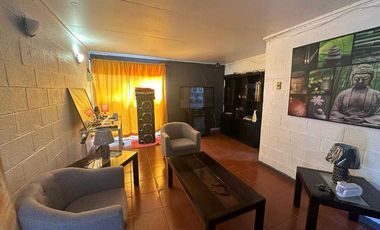 Casa grande en esquina de Calama