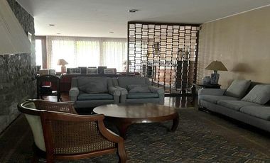 Casa Comercial en Av Benavides, Miraflores – ¡Ideal Para Tu Negocio!