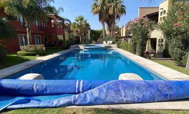 Espectacular residencia en venta en San Miguel de Allende, fracc. Privado, acceso controlados, única en su tipo, 5 recámaras, alberca, etc.