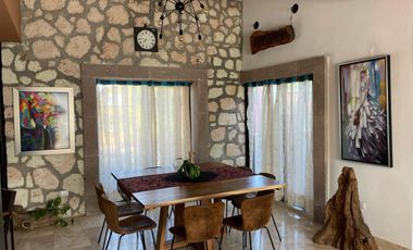 Espectacular residencia en venta en San Miguel de Allende, fracc. Privado, acceso controlados, única en su tipo, 5 recámaras, alberca, etc.
