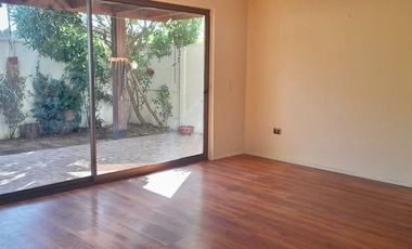 Venta casa en exclusivo condominio Altazor, Peñaflor