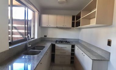 Venta casa en exclusivo condominio Altazor, Peñaflor
