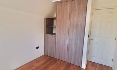 Venta casa en exclusivo condominio Altazor, Peñaflor