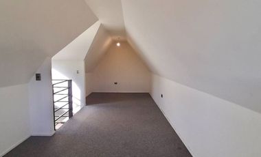 Venta casa en exclusivo condominio Altazor, Peñaflor