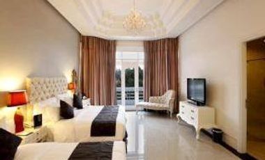 Hotel Seriti Suites 3 Lantai Okupansi Tinggi Lokasi Strategis Di Hegarsari Bandung