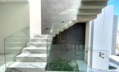 Casa en Venta a Estrenar · Valle Imperial