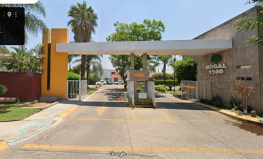 CASA DE OPORTUNIDAD EN AV. ARROYO SECO 1,500  SAN PEDRO TLAQUEPAQUE  $749,828 PRECIO EPECIAL SOLO POR UNOS DIAS,