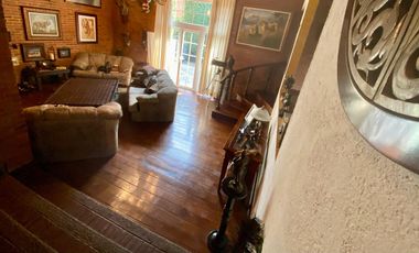 PRECIOSA CASA EN CLUB HIPICO ACOPILCO, CUAJIMALPA, SUPER PRECIO, $14,000,000.00 PESOS