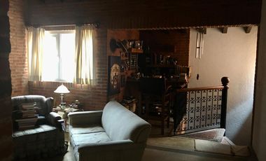 PRECIOSA CASA EN CLUB HIPICO ACOPILCO, CUAJIMALPA, SUPER PRECIO, $14,000,000.00 PESOS