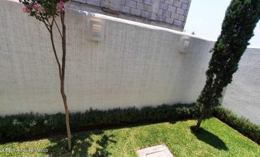Venta de Casa en Miguel Hidalgo / Tláhuac EP 24-4715