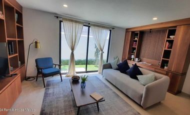 Venta de Casa en Miguel Hidalgo / Tláhuac EP 24-4715