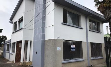 se arrienda casa en calle independencia 647