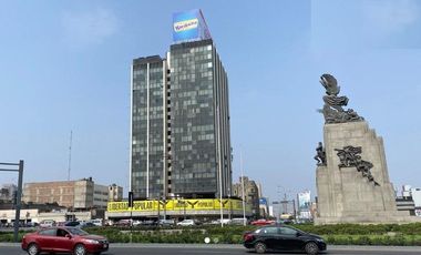 Venta de Oficina   estacionamiento en Edif. Anglo Peruano, a media cdra. del Palacio de Justicia