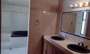 CASA EN VENTA, BOSQUES LA FLORIDA, SAN LUIS POTOSI,  RESIDENCIA EN PRIVADA