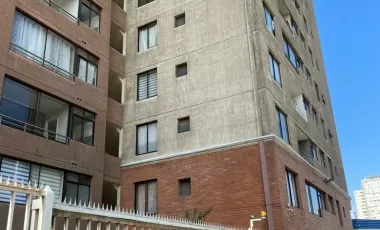 DEPARTAMENTO  3 PISO  -CON ESTACIONAMIENTO - CALLE ARTURO PRAT -  SANTIAGO CENTRO.