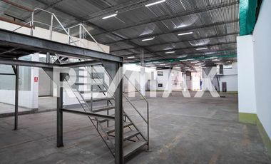 Alquiler De Local Comercial En Santiago De Surco 1352 M2