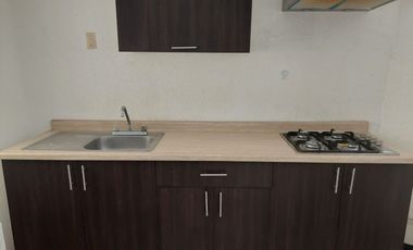 CERCA PREPA NORTE PRIVADA POCAS CASAS  A UNOS PASOS DE AV.SOMBRERETE Y PASEOS DE LA CONSTITUCION CON BUEN MANTENIMIENTO