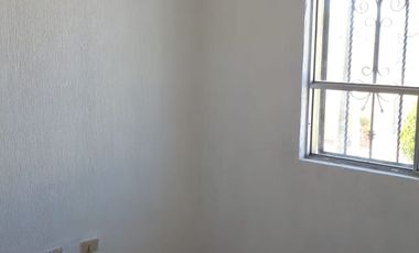 CERCA PREPA NORTE PRIVADA POCAS CASAS  A UNOS PASOS DE AV.SOMBRERETE Y PASEOS DE LA CONSTITUCION CON BUEN MANTENIMIENTO