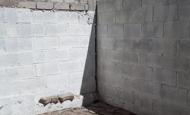 CERCA PREPA NORTE PRIVADA POCAS CASAS  A UNOS PASOS DE AV.SOMBRERETE Y PASEOS DE LA CONSTITUCION CON BUEN MANTENIMIENTO