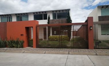 Venta Casa fraccinamiento en Villas del Campo, Calimaya