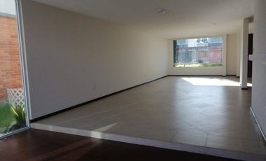 Venta Casa fraccinamiento en Villas del Campo, Calimaya