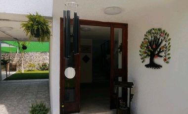 Casa en condominio con vigilancia las 24hrs. Burgos, Temixco