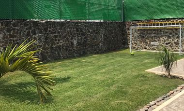 Casa en condominio con vigilancia las 24hrs. Burgos, Temixco