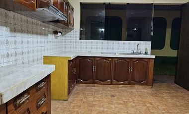 🏡 ¡Hermosa Casa en Alquiler! 🌳✨