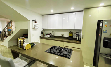 🏡 HERMOSA CASA EN UNIDAD ABIERTA – ESTRATO 4 ✨