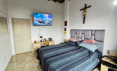 🏡 HERMOSA CASA EN UNIDAD ABIERTA – ESTRATO 4 ✨