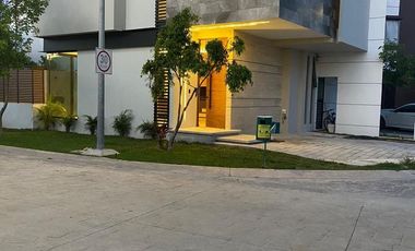 VENTA CASA EN ARBOLADA