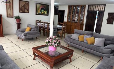 Casa comercial de venta en San Antonio de Ibarra