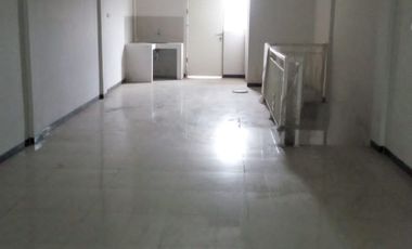 Jual Ruko Murah 3 Lantai Nol Jalan Raya Parkiran Extra Luas di Kebonsari Surabaya Selatan