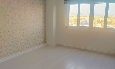 For Lease: 4BR Penthouse Unit at McKinley Garden Villas, Taguig City