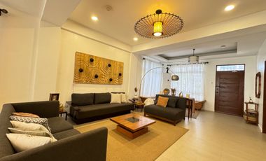 FS: Modern House & Lot in Mandaluyong City.