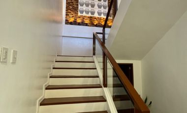 FS: Modern House & Lot in Mandaluyong City.