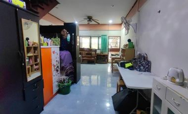 ทาวน์เฮาส์ ทำเลทอง เข้าออกได้ทั้งเกษตรนวมินทร์ และรามอินทรา เสนานิเวศน์โครงการ2