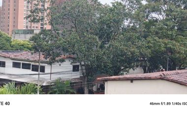 RENTO CASA EN SECTOR SURAMERICANA MEDELLIN