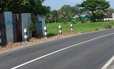 Gudang Kawasan Strategis Tepi Jl Raya Sukoharjo