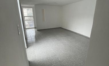 CASA EN VENTA UBICADA EN FUENTES DEL VALLE, TULTITLAN. LISTA PARA HABITAR, GRAN OFERTA!!!