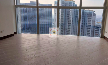 232 sqm 5 bedroom Penthouse FOR SALE in One Central Makati across RCBC Plaza