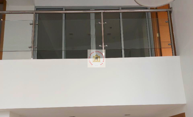 232 sqm 5 bedroom Penthouse FOR SALE in One Central Makati across RCBC Plaza