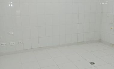 LOCAL COMERCIAL LOS MOLINOS