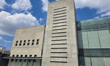Edificio en renta en excelente ubicación