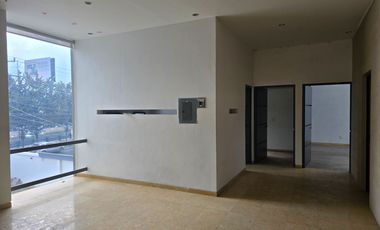 Edificio en renta en excelente ubicación