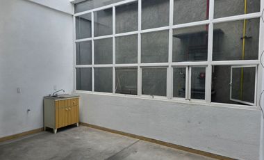 Edificio en renta en excelente ubicación