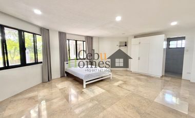 Grand 8 Bedroom House with Pool in Mandaue for Rent