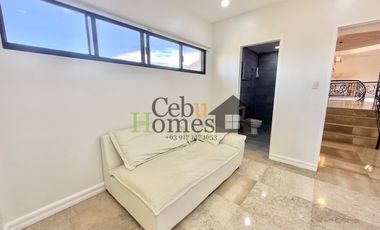 Grand 8 Bedroom House with Pool in Mandaue for Rent