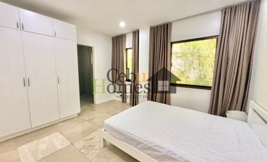 Grand 8 Bedroom House with Pool in Mandaue for Rent